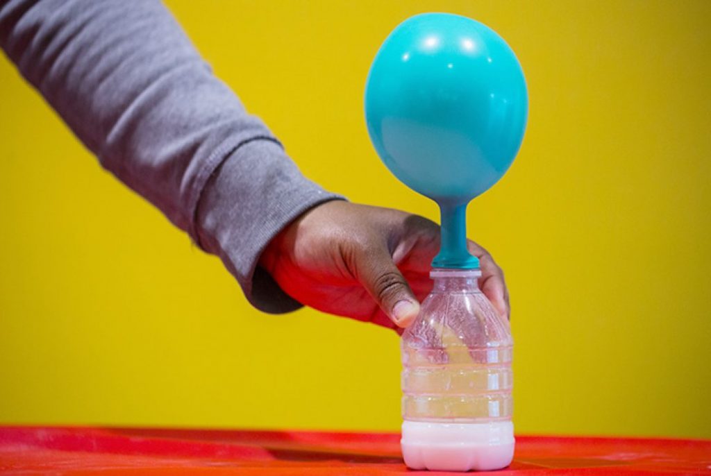 fun-science-activity-yeast-balloon-inflation