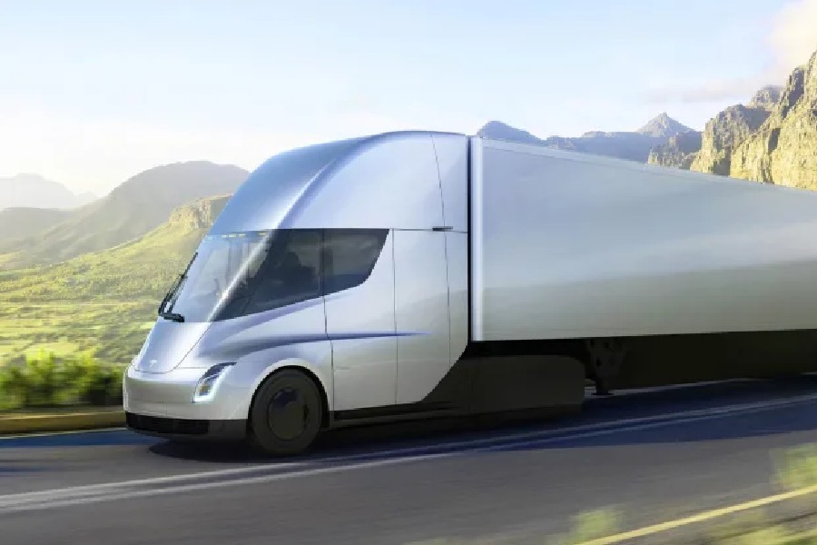 Why is Tesla pushing Semi EV launch to 2022?